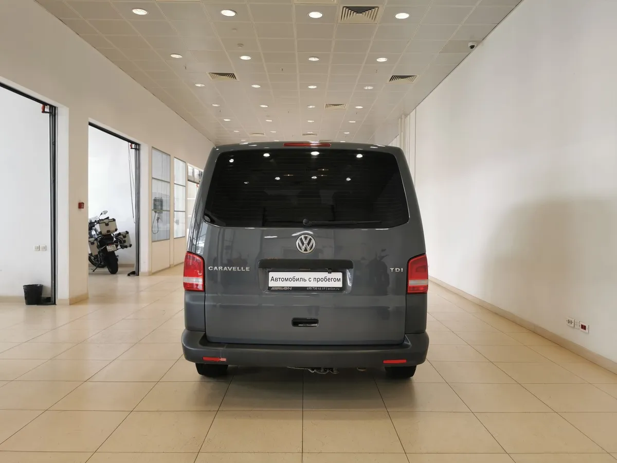 Volkswagen Caravelle 2.0 BiTDI DSG L1 (180 л.с.) Comfortline Серый в АВИЛОН. Слайд №8