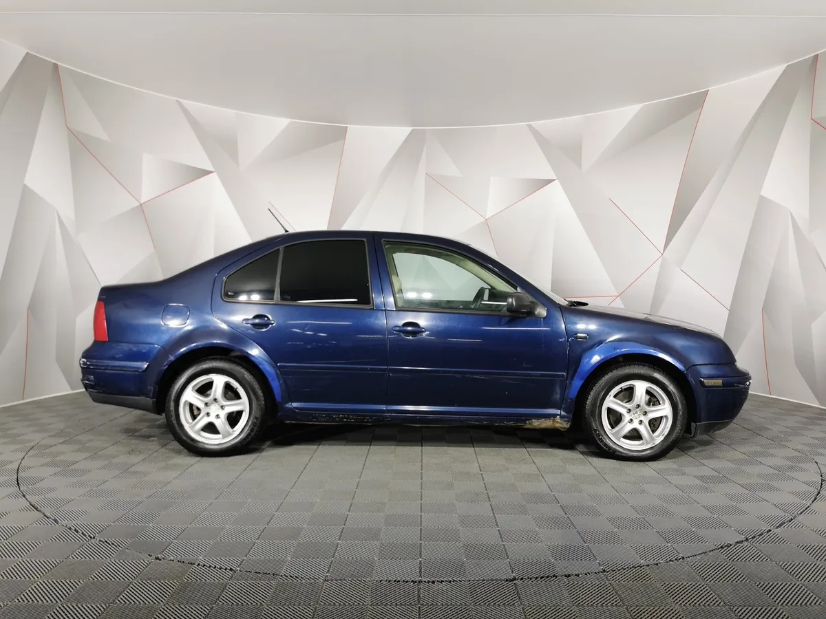 Volkswagen Jetta 1.8 5V Turbo AT (180 л.с.) Синий в АВИЛОН. Слайд №6
