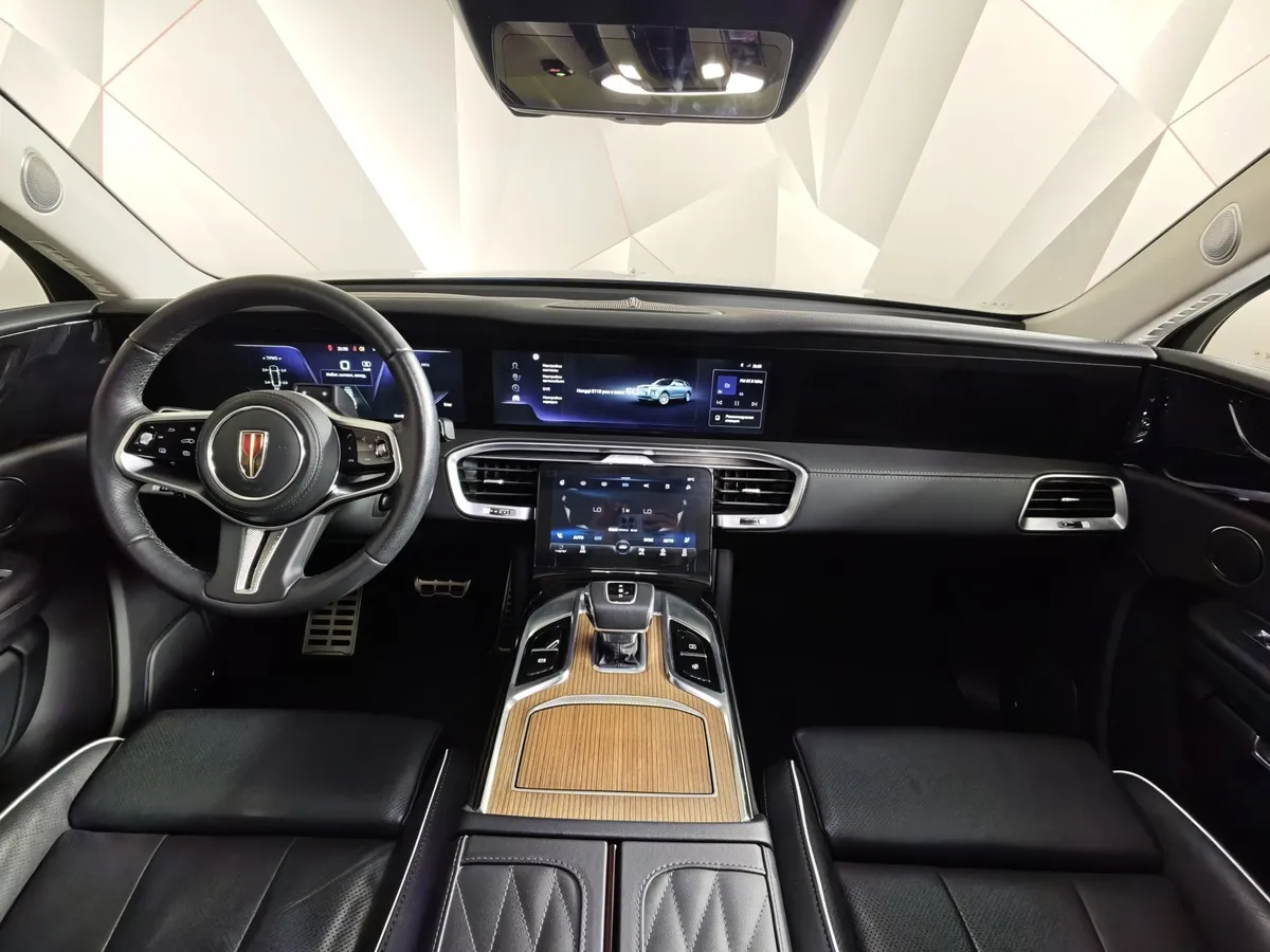 Hongqi E-HS9 AT 4WD (551 л.с.) 6 мест Делюкс Черный в АВИЛОН. Слайд №10