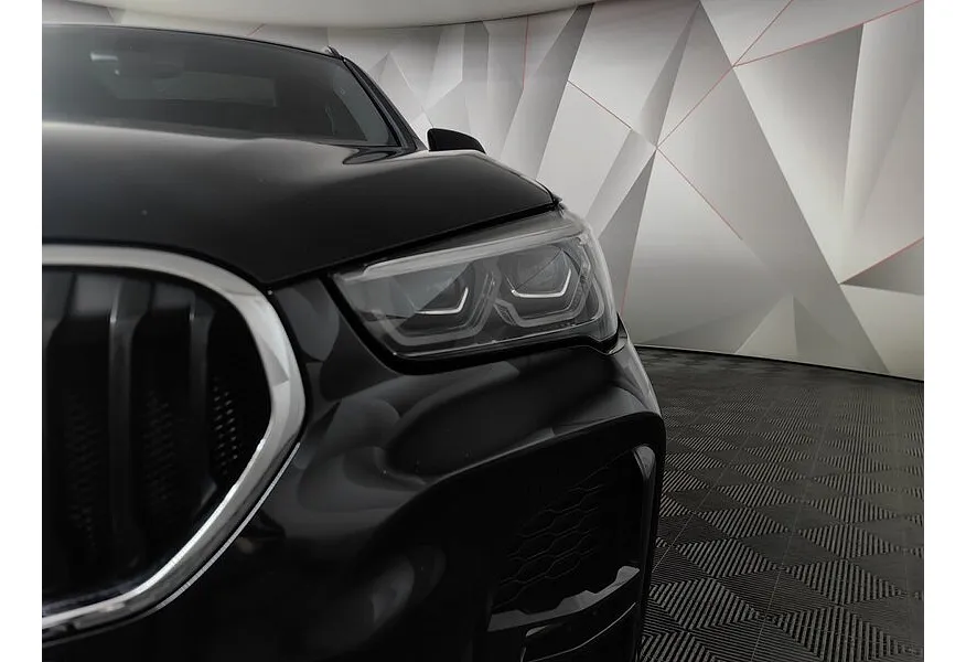 LIVE. Слайд №11