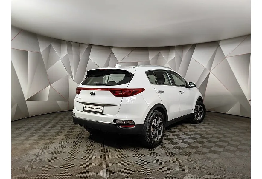 Kia Sportage 2.0 MPI AT 4WD (150 л.с.) Luxe Белый в АВИЛОН. Слайд №2