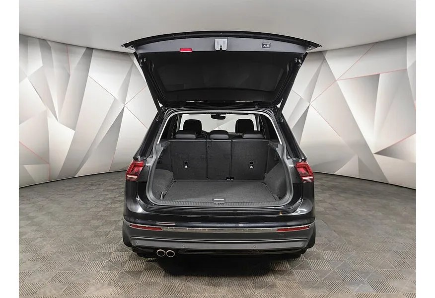 Volkswagen Tiguan 2.0 TSI 4Motion DSG (180 л.с.) Highline Черный в АВИЛОН. Слайд №11