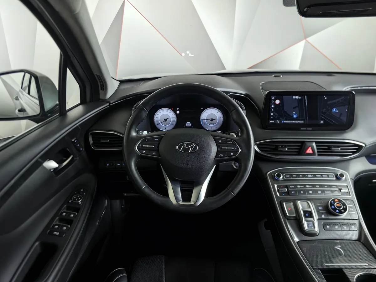 Hyundai Santa Fe 2.2 CRDi AWD 8AT (200 л.с.) High-Tech Серый в АВИЛОН. Слайд №20