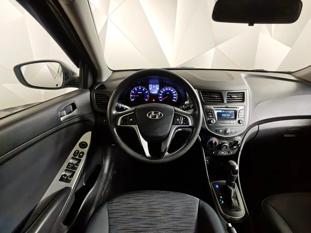 Hyundai Solaris 1.6 AT (123 л.с.) Comfort Серый в АВИЛОН. Слайд №20