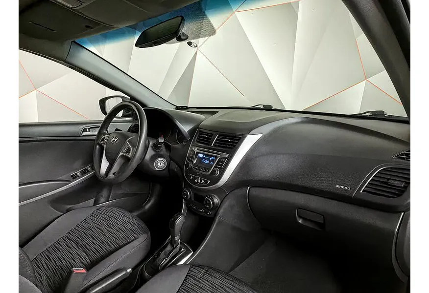 LIVE. Слайд №9