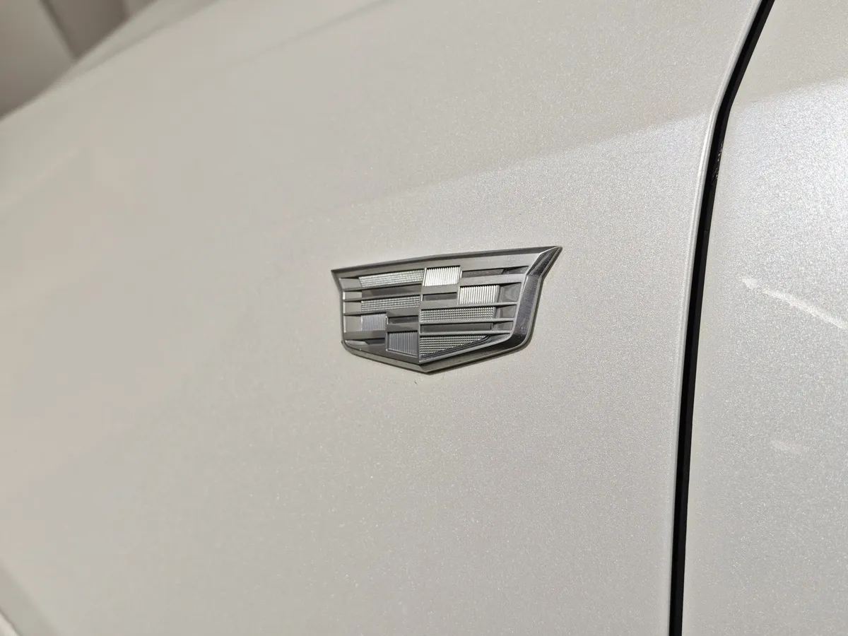 Cadillac XT5 2.0T АТ AWD (200 л.с.) Premium Luxury Белый в АВИЛОН. Слайд №20