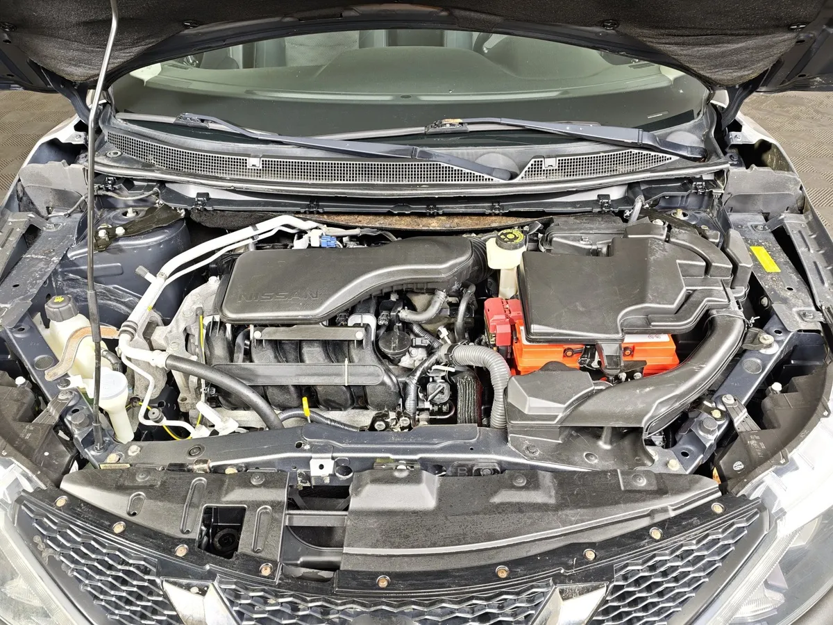 Nissan Qashqai 2.0 CVT (144 л.с.) Серый в АВИЛОН. Слайд №11
