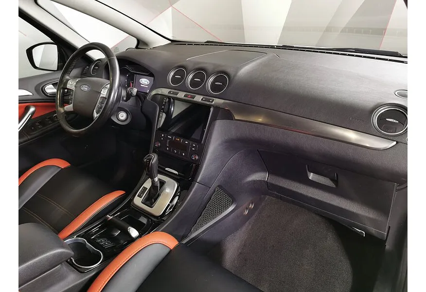 Ford S-Max 2.0 TDCi DPF Powershift (140 л.с.) Trend Белый в АВИЛОН. Слайд №13