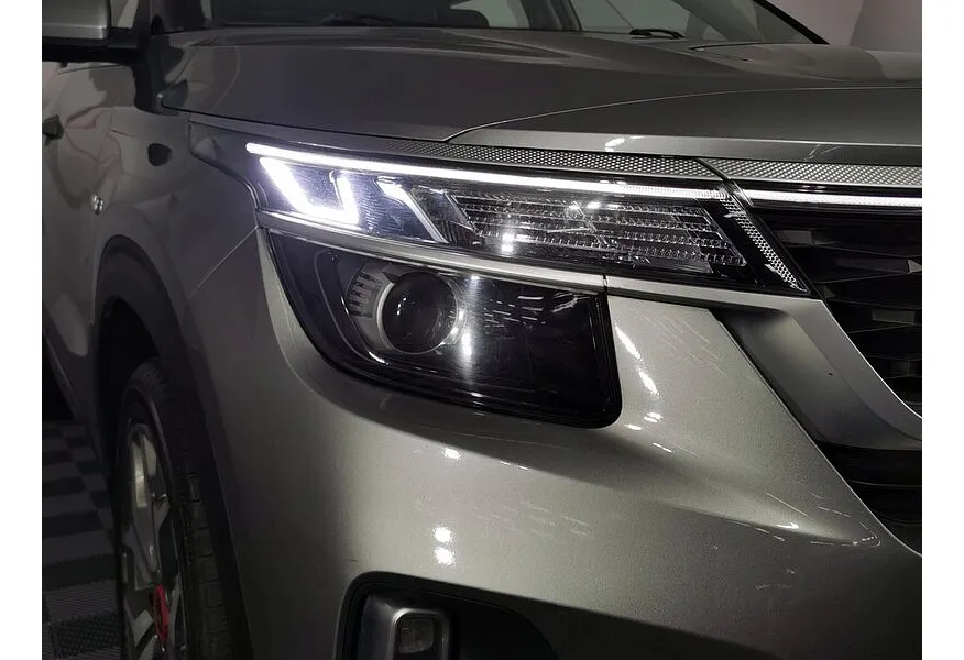 Kia Seltos 1.6 MPI AT 4WD (121 л.с.) Luxe Серый в АВИЛОН. Слайд №19