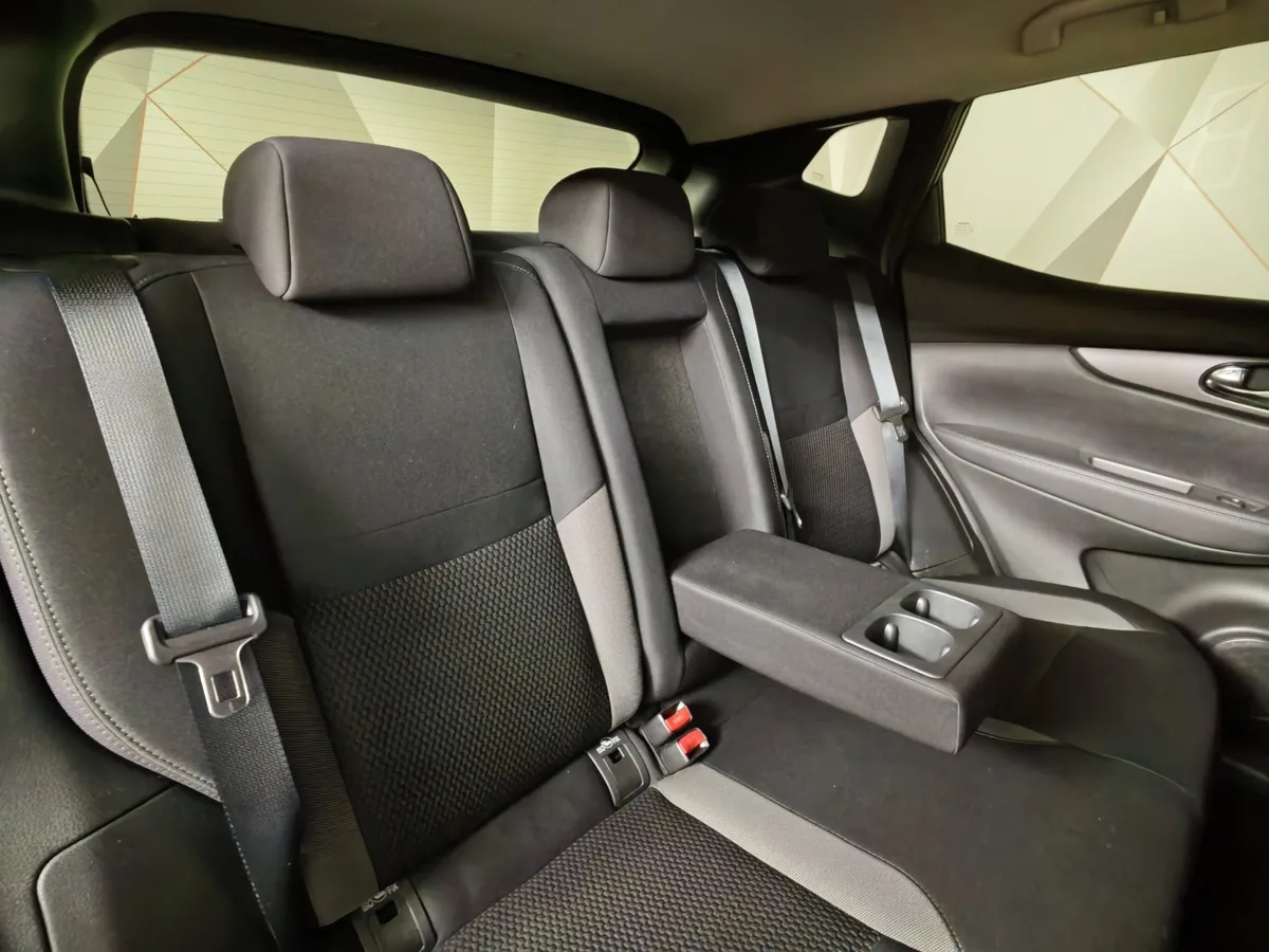 Nissan Qashqai 2.0 CVT AWD (144 л.с.) Черный в АВИЛОН. Слайд №15