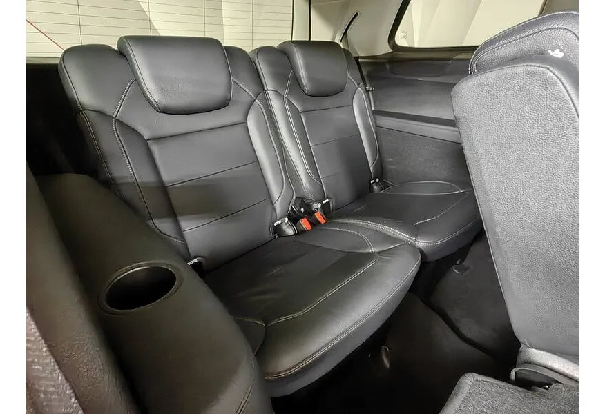 Mercedes-Benz GLS 350 d 4MATIC 9G-TRONIC (249 л.с.) Особая серия Черный в АВИЛОН. Слайд №21