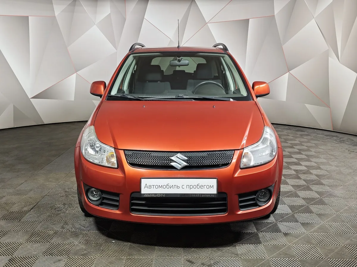 Suzuki SX4 1.6 AT (107 л.с.) Оранжевый в АВИЛОН. Слайд №7