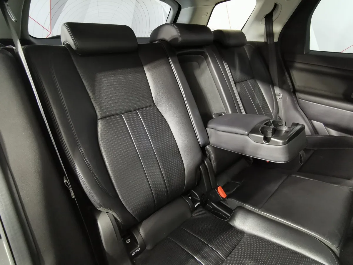 Land Rover Discovery Sport 2.0 SD4 AT AWD (240 л.с.) HSE Черный в АВИЛОН. Слайд №16