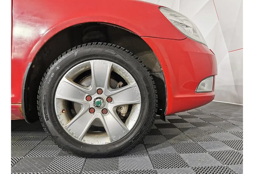 Skoda Octavia 1.8 TSI AT (152 л.с.) Active (CKD) Красный в АВИЛОН. Слайд №9