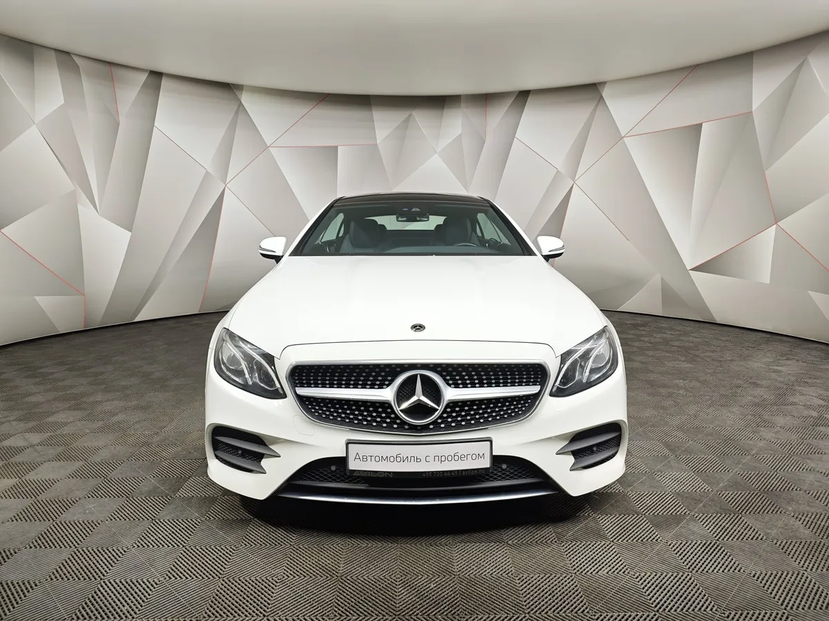 Mercedes-Benz E-Класс E 200 4MATIC 9G-TRONIC (184 л.с.) Sport Белый в АВИЛОН. Слайд №7