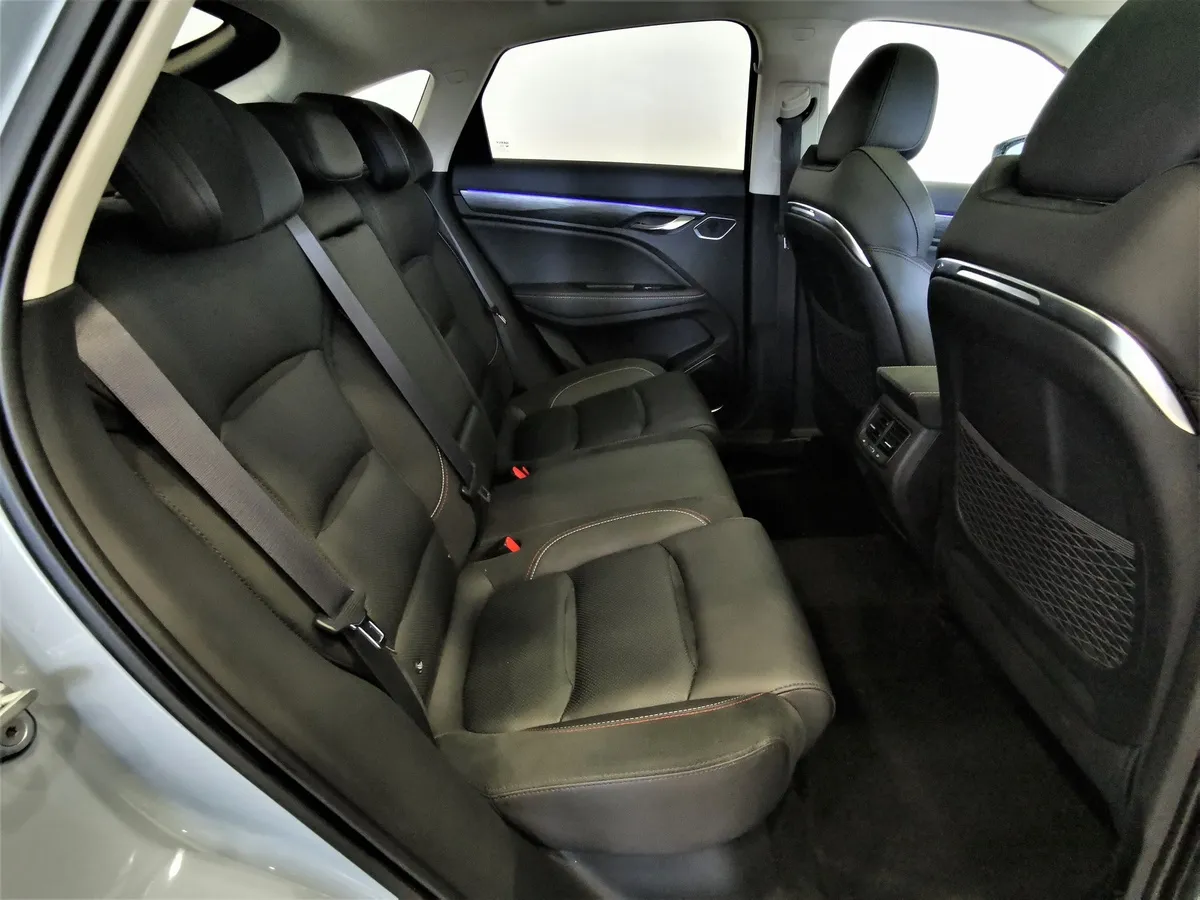 Geely Tugella 2.0 AT AWD (238 л.с.) Flagship Серый в АВИЛОН. Слайд №15