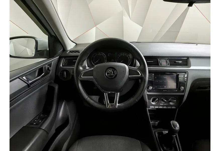 АВИЛОН - Skoda Rapid 1.6 MT (90 л.с.) Белый - slide 13