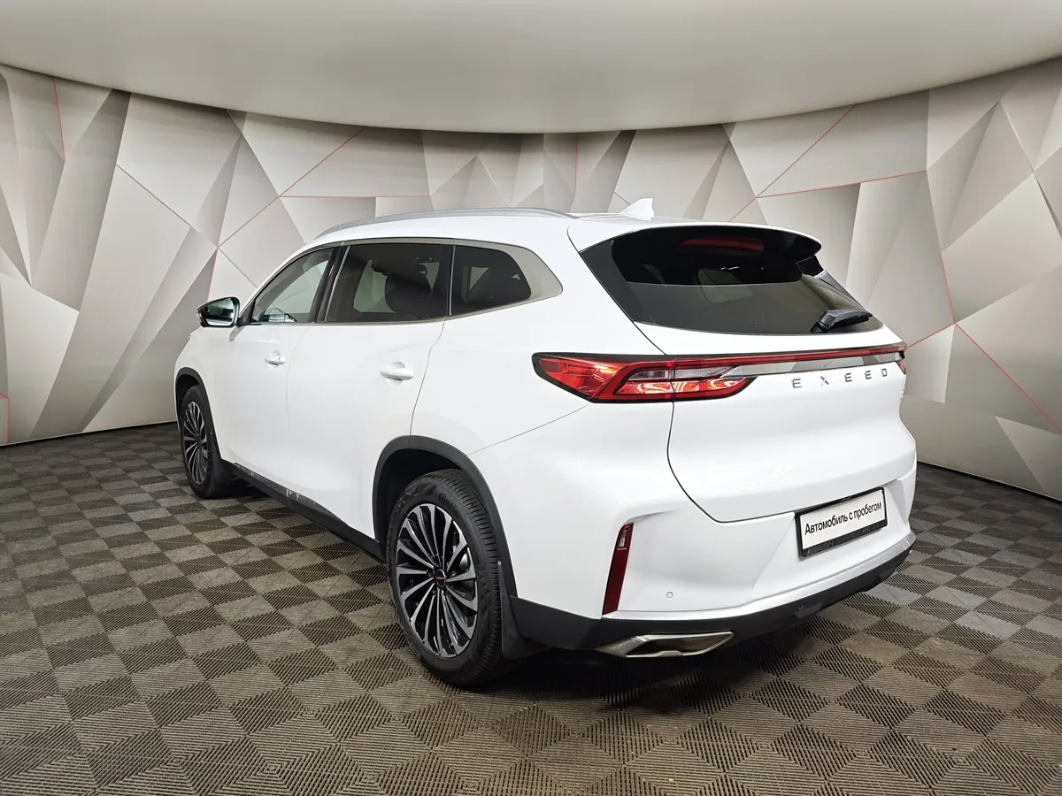 EXEED TXL 2.0 DCT7 AWD (197 л.с.) Sport Edition Белый в АВИЛОН. Слайд №4