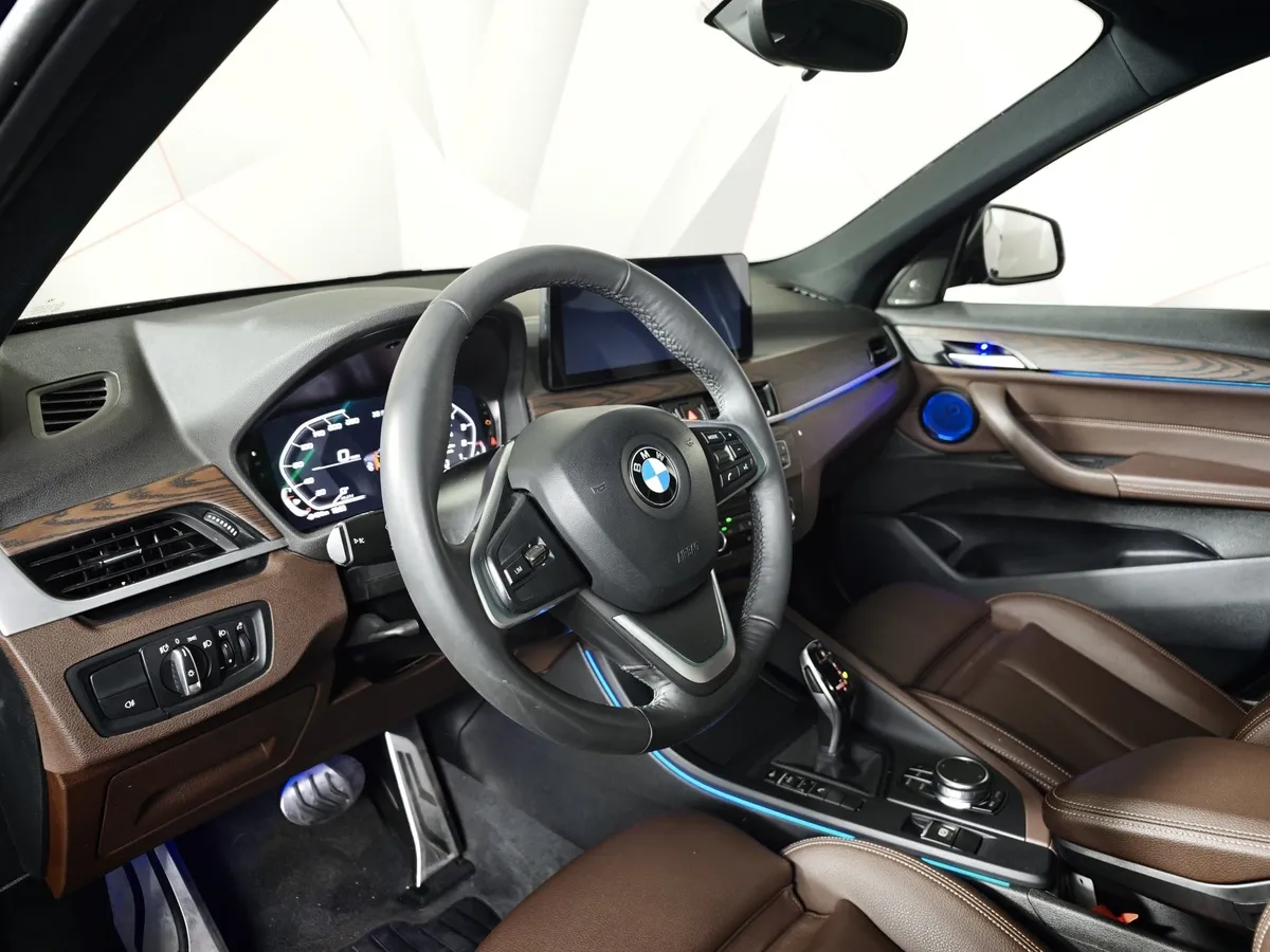 BMW X1 18i sDrive (140 л.с.) Advantage Синий в АВИЛОН. Слайд №12