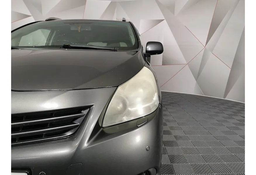 Toyota Verso 1.8 CVT (150 л.с.) Серый в АВИЛОН. Слайд №10