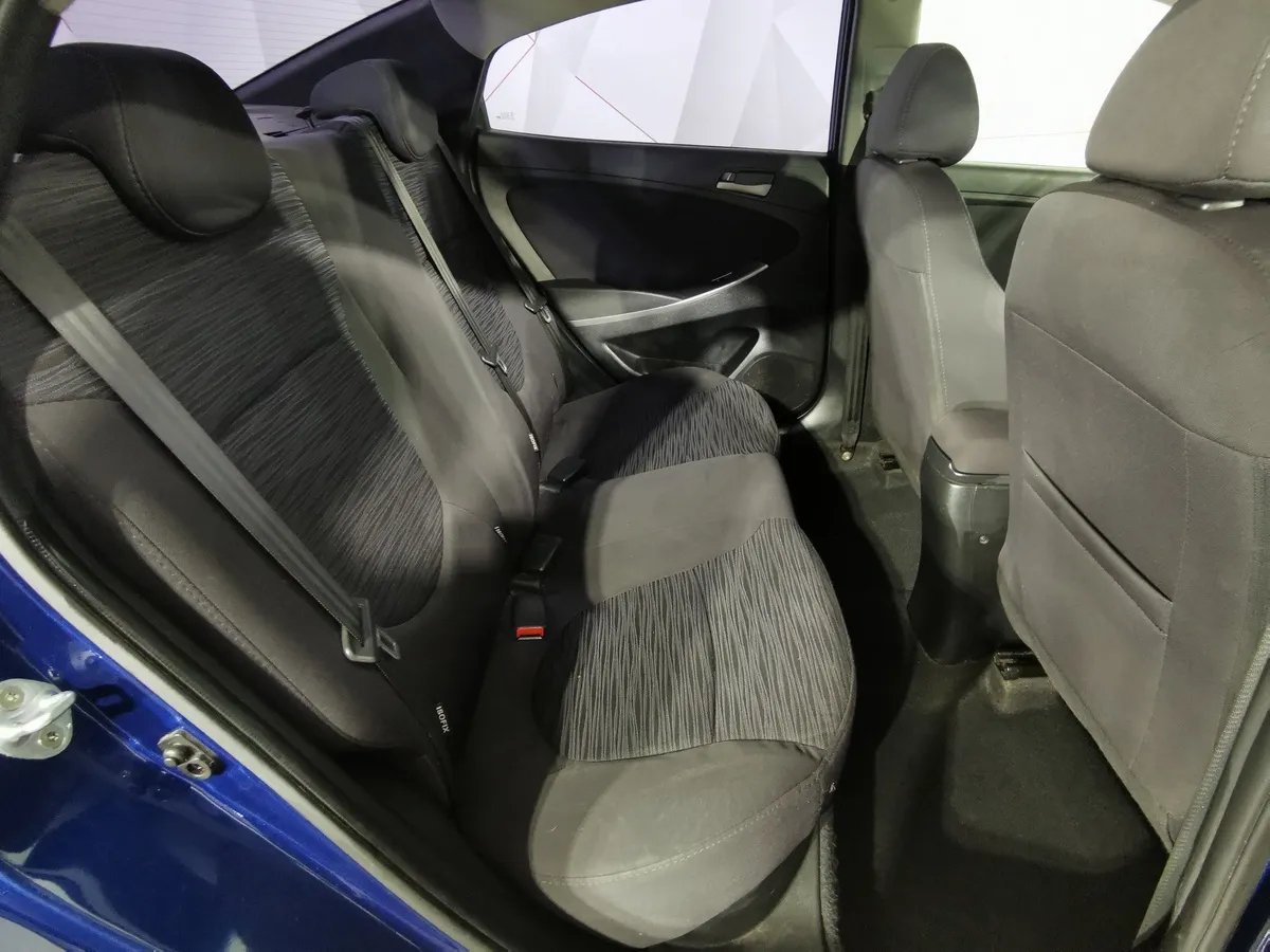 Hyundai Solaris 1.6 AT (123 л.с.) Синий в АВИЛОН. Слайд №15