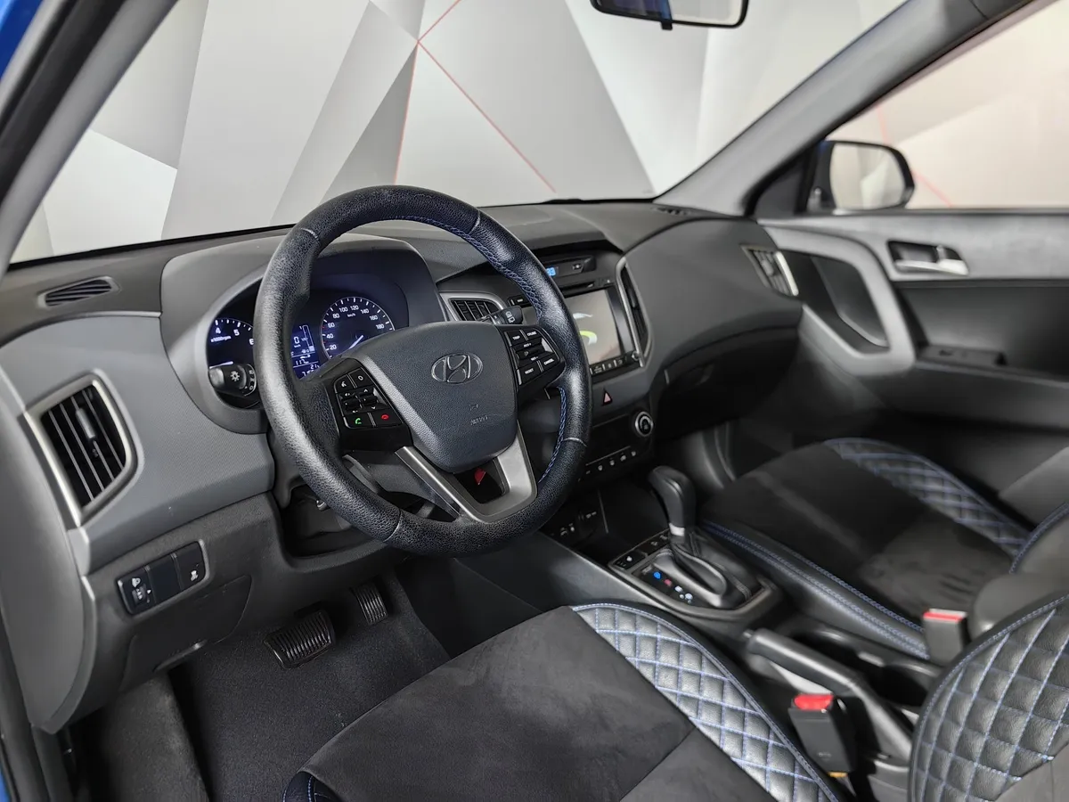 Hyundai Creta 2.0 AT AWD (149 л.с.) Travel + Advanced + Style Синий в АВИЛОН. Слайд №19