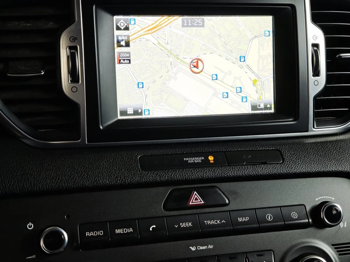 Kia Sportage 2.0 MPI AT 4WD (150 л.с.) Comfort Коричневый в АВИЛОН. Слайд №21