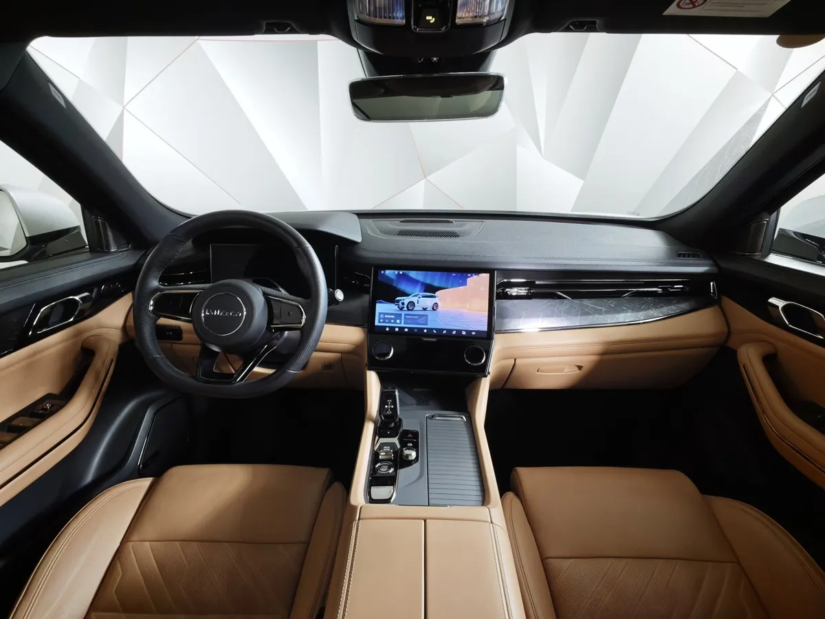 Lynk & Co 09 MHEV 2.0 T5 Drive-E AMT 4WD (7 мест) (254 л.с.) Halo + Upgrade package Белый в АВИЛОН. Слайд №13