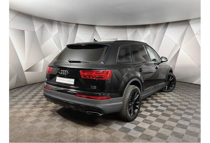 Audi Q7 2.0 TFSI Tiptronic quattro (252 л.с.) Черный в АВИЛОН. Слайд №2