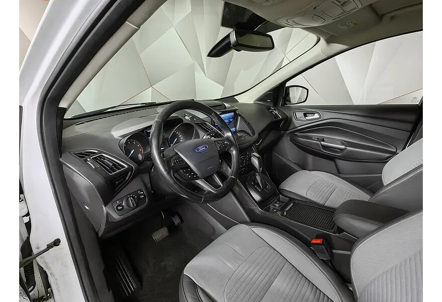 АВИЛОН - Ford Kuga 1.6 EcoBoost AT AWD (150 л.с.) Titanium Белый - slide 10