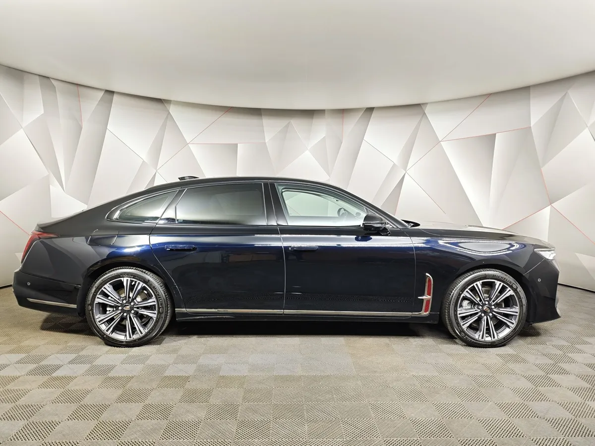 Hongqi H9 2.0 DCT RWD (245 л.с.) FL Делюкс Черный в АВИЛОН. Слайд №6