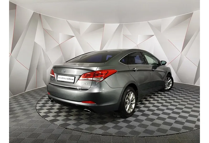 Hyundai i40 2.0 AT (150 л.с.) Comfort Серый в АВИЛОН. Слайд №2