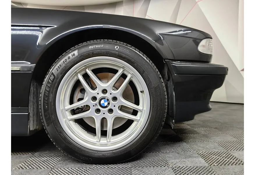 АВИЛОН - BMW 7 серия 750iL AT (326 л.с.) Черный - slide 15