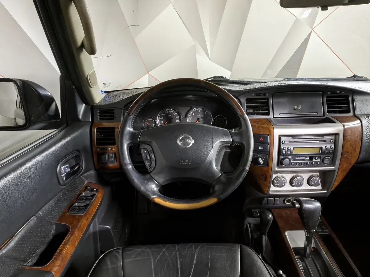 Nissan Patrol 3.0 Di AT (160 л.с.) Черный в АВИЛОН. Слайд №18