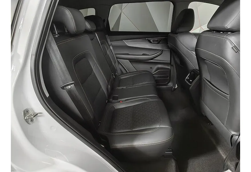 Chery Tiggo 8 2.0T CVT (170 л.с.) Prestige Белый в АВИЛОН. Слайд №14