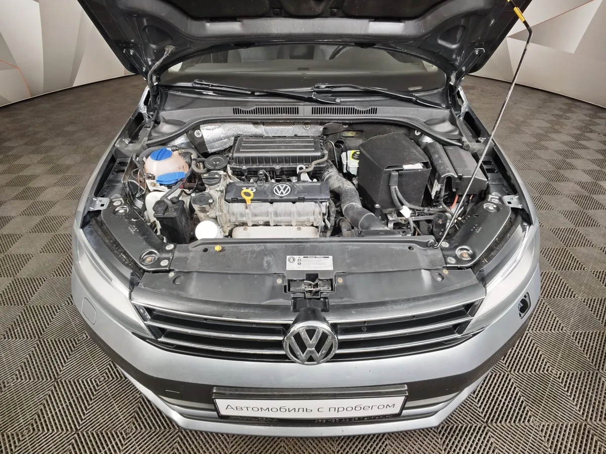 Volkswagen Jetta 1.6 AT (105 л.с.) Comfortline Серый в АВИЛОН. Слайд №10