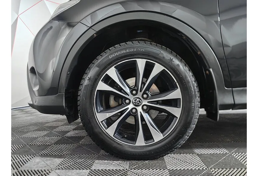 Toyota RAV4 2.0 CVT AWD (146 л.с.) Классик Черный в АВИЛОН. Слайд №9