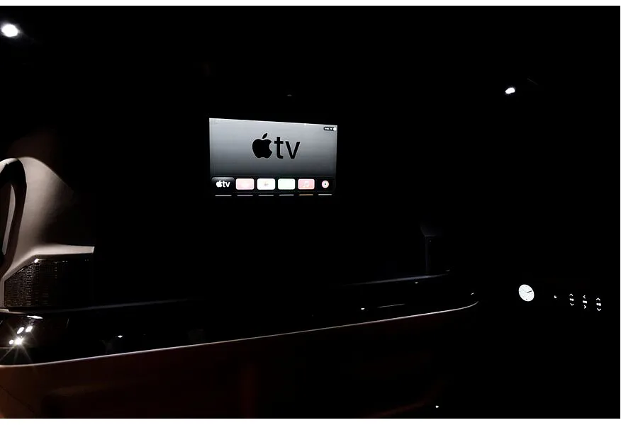 Zeekr 009 AT 4WD (190 л.с.) ME Edition VIP Черный в АВИЛОН. Слайд №12