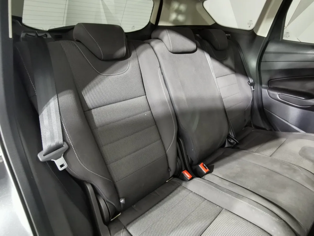 Ford Kuga 2.5 AT (150 л.с.) Trend Plus Серый в АВИЛОН. Слайд №16