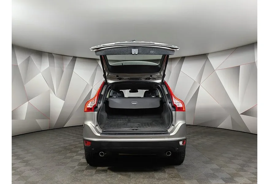Volvo XC60 2.4 D Geartronic AWD (163 л.с.) Бежевый в АВИЛОН. Слайд №12