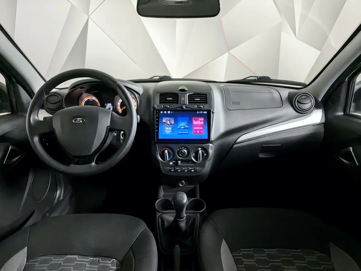 ВАЗ (Lada) Granta 1.6 MT (106 л.с.) Белый в АВИЛОН. Слайд №14