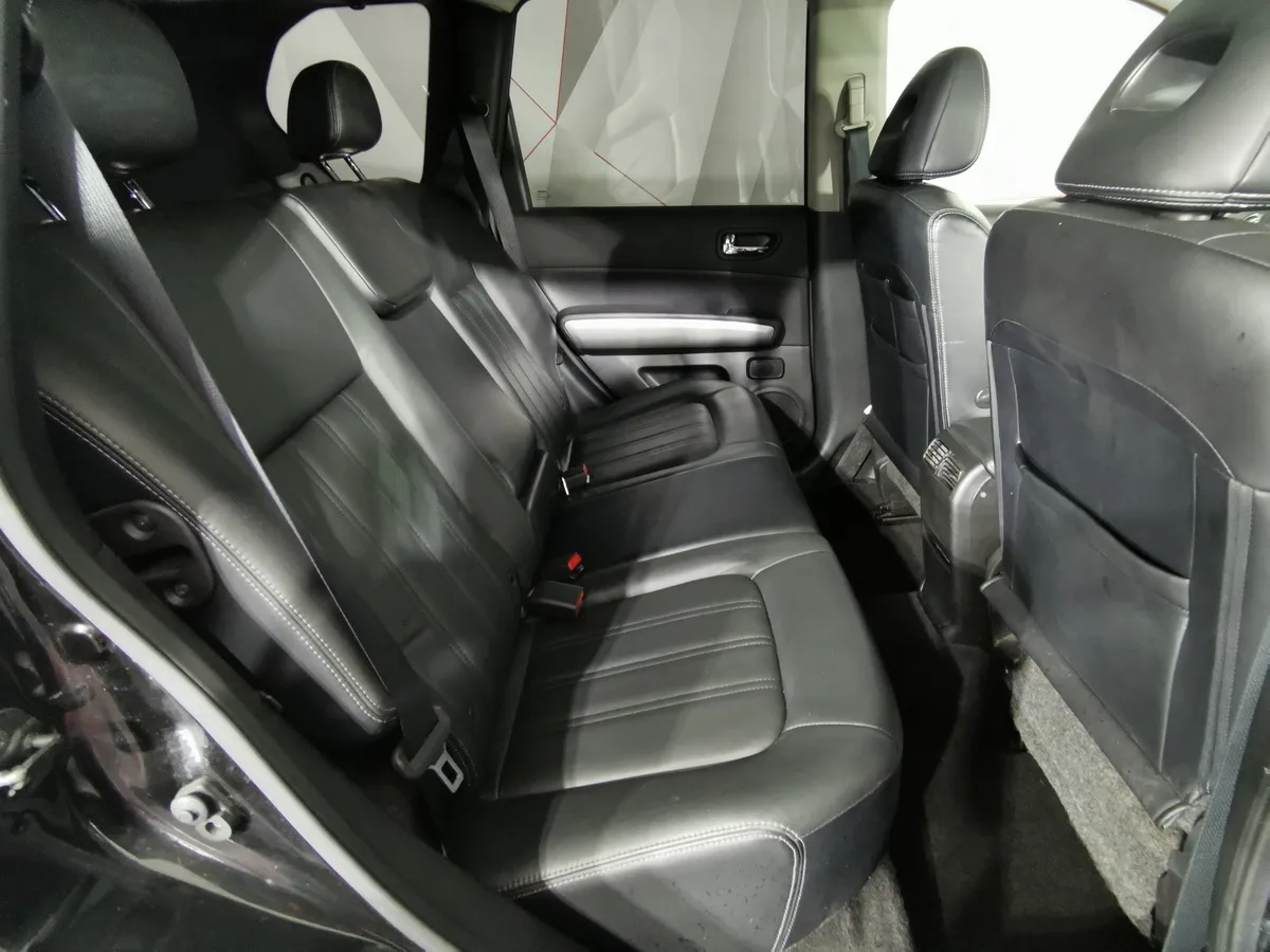 Nissan X-Trail 2.0 CVT AWD (141 л.с.) Черный в АВИЛОН. Слайд №14
