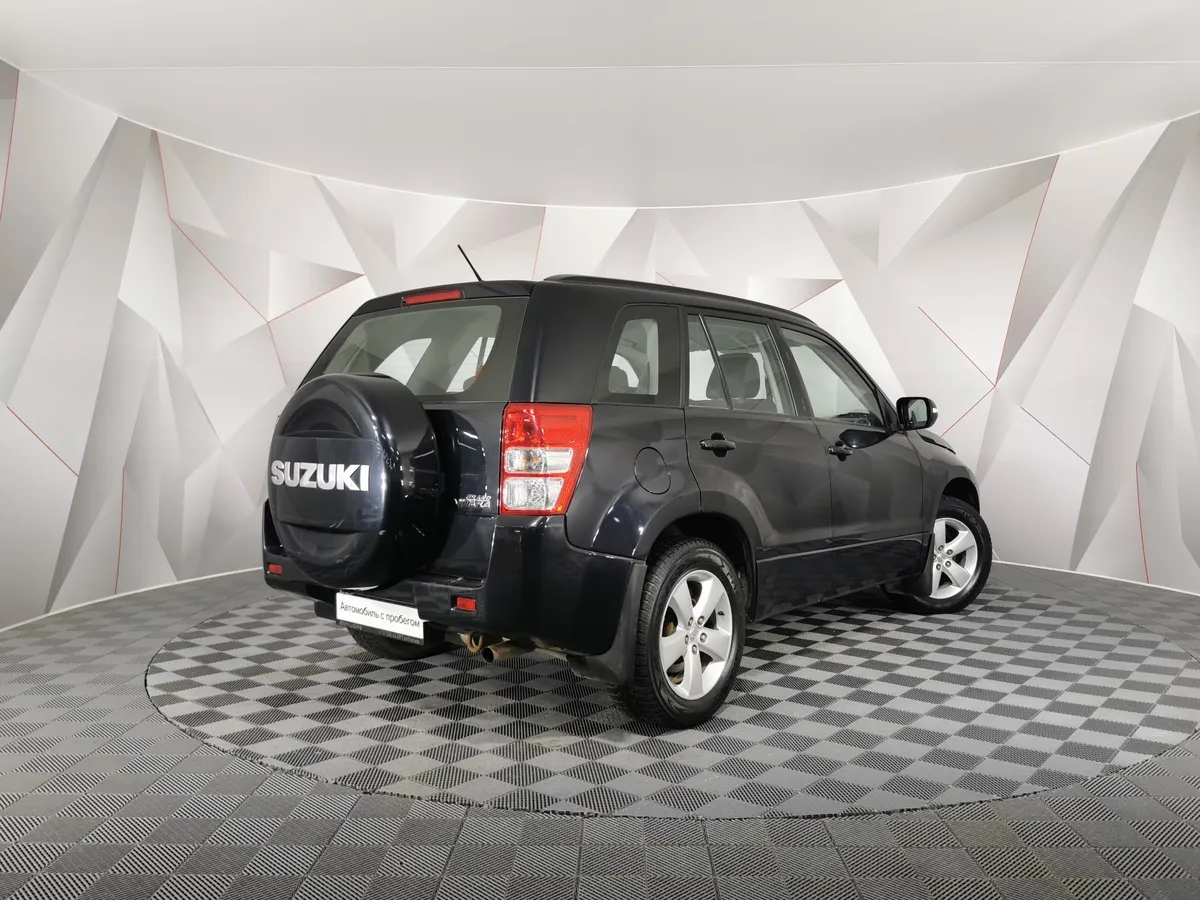 Suzuki Grand Vitara 2.4 AT (169 л.с.) Черный в АВИЛОН. Слайд №2