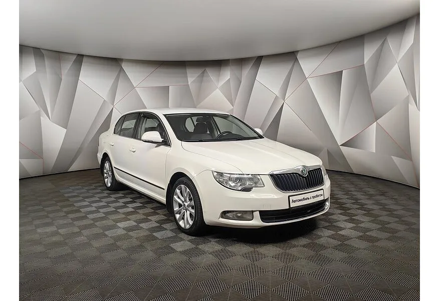 АВИЛОН - Skoda Superb 1.8 TSI AT (152 л.с.) Белый - slide 1