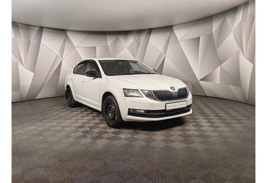 Skoda Octavia 1.6 AT (110 л.с.) Белый в АВИЛОН. Слайд №3