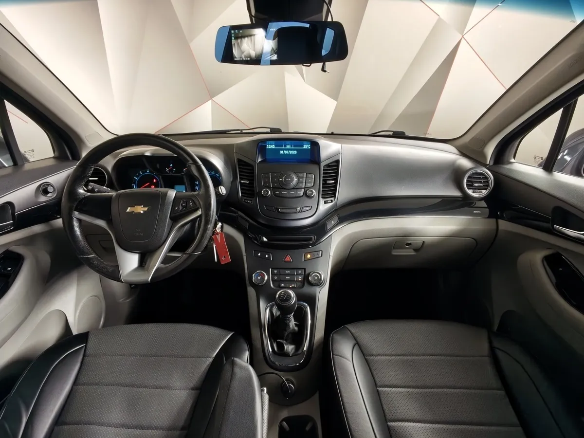 Chevrolet Orlando 1.8 MT (141 л.с.) Серый в АВИЛОН. Слайд №14
