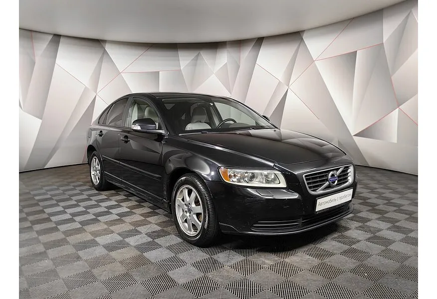 Volvo S40 2.0 Powershift (145 л.с.) Черный в АВИЛОН. Слайд №2