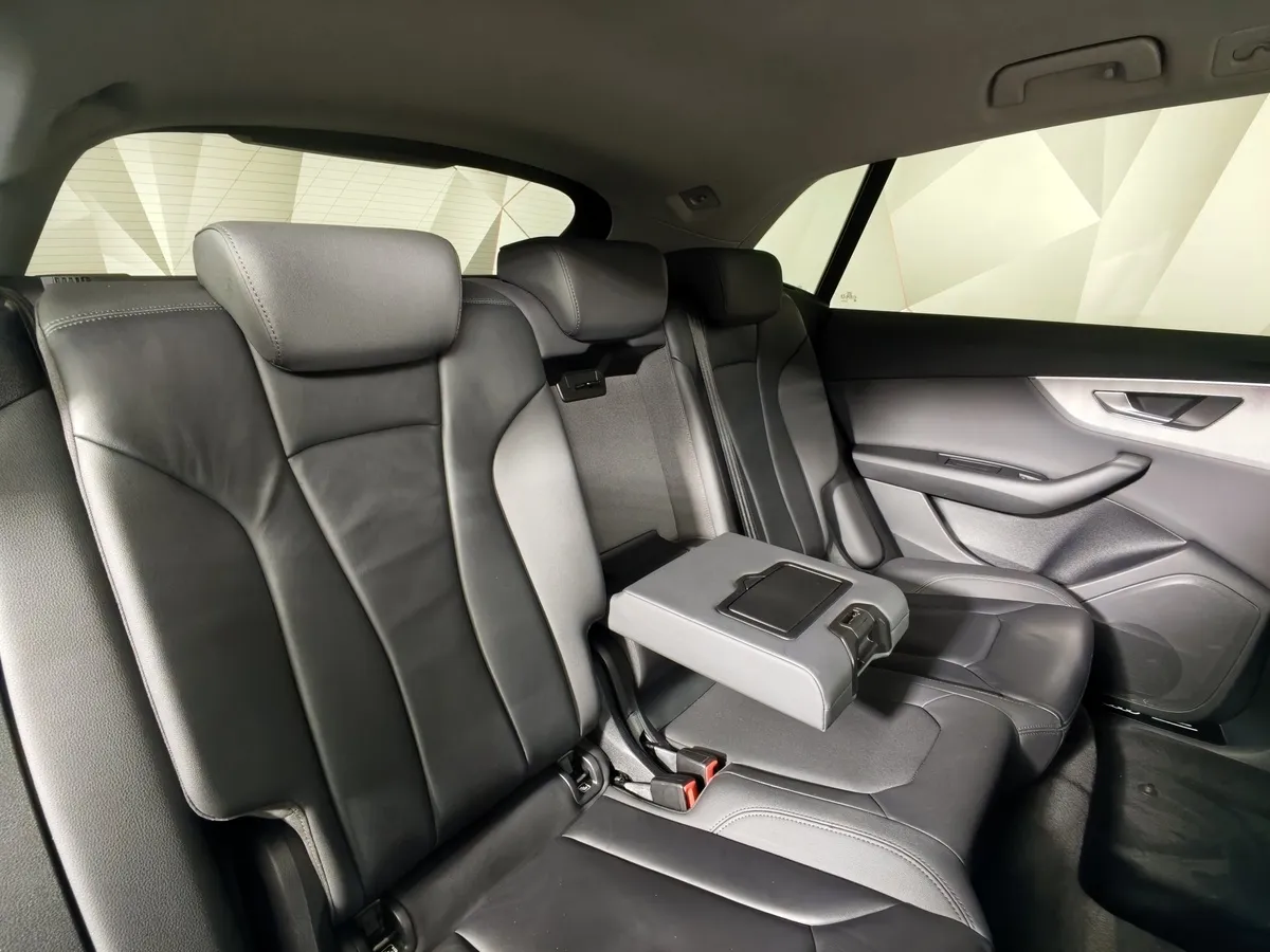Audi Q8 45 TDI Tiptronic quattro (249 л.с.) Белый в АВИЛОН. Слайд №16