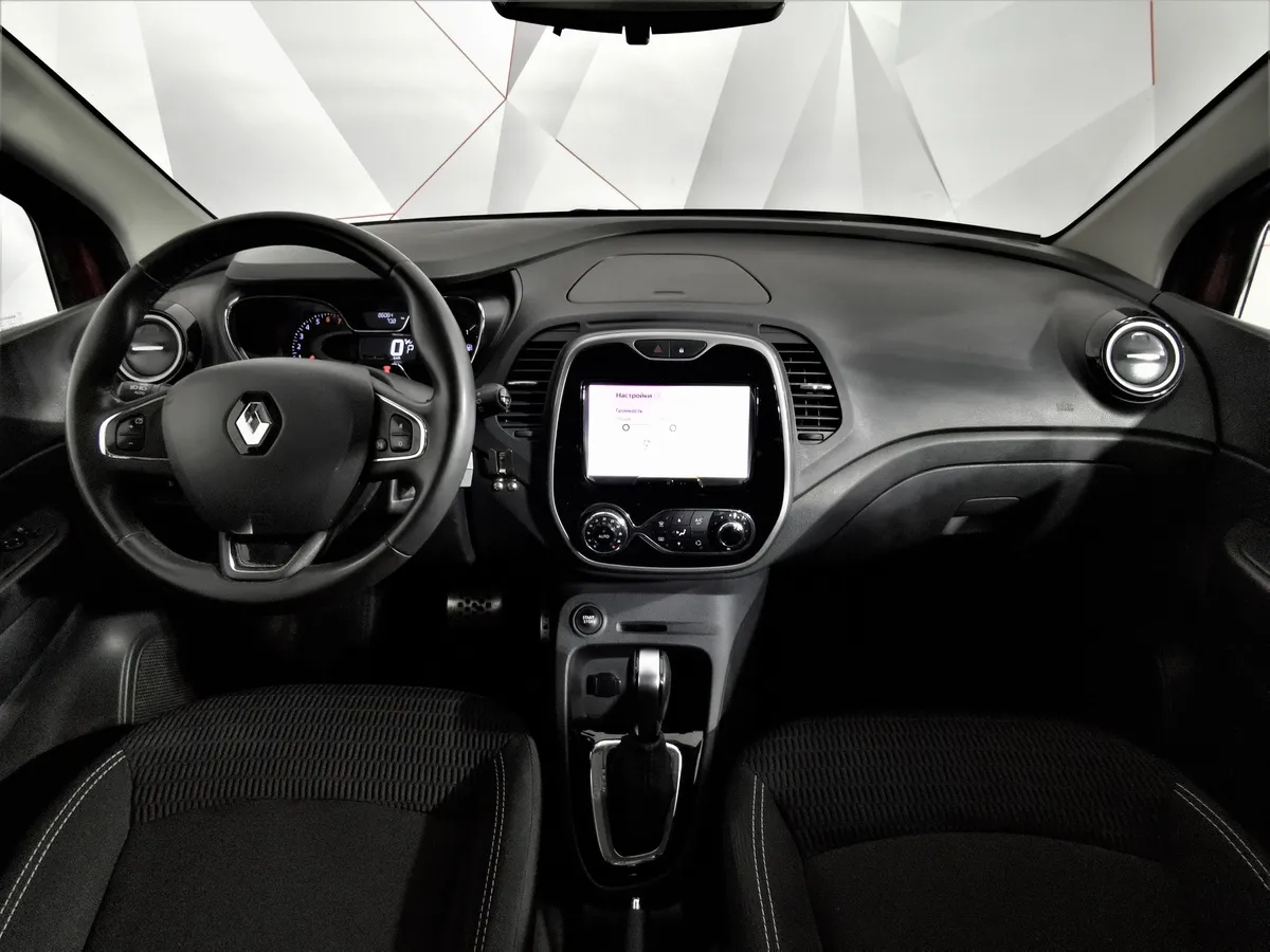 Renault Kaptur 1.6 X-tronic (114 л.с.) Life Красный в АВИЛОН. Слайд №13