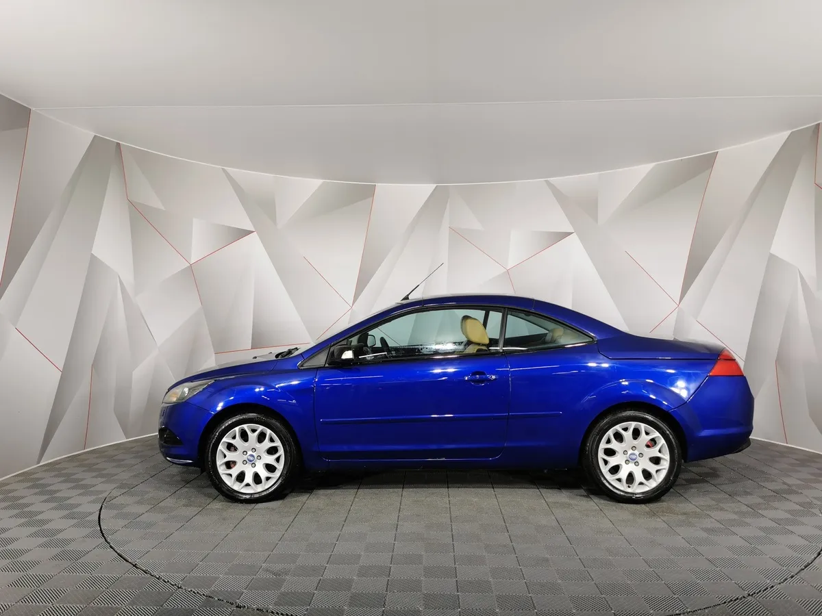 Ford Focus 2.0 AT (145 л.с.) Titanium Синий в АВИЛОН. Слайд №5